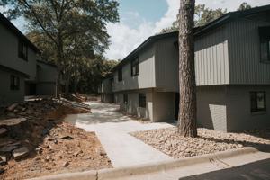 featured image of 2711 W 12th St