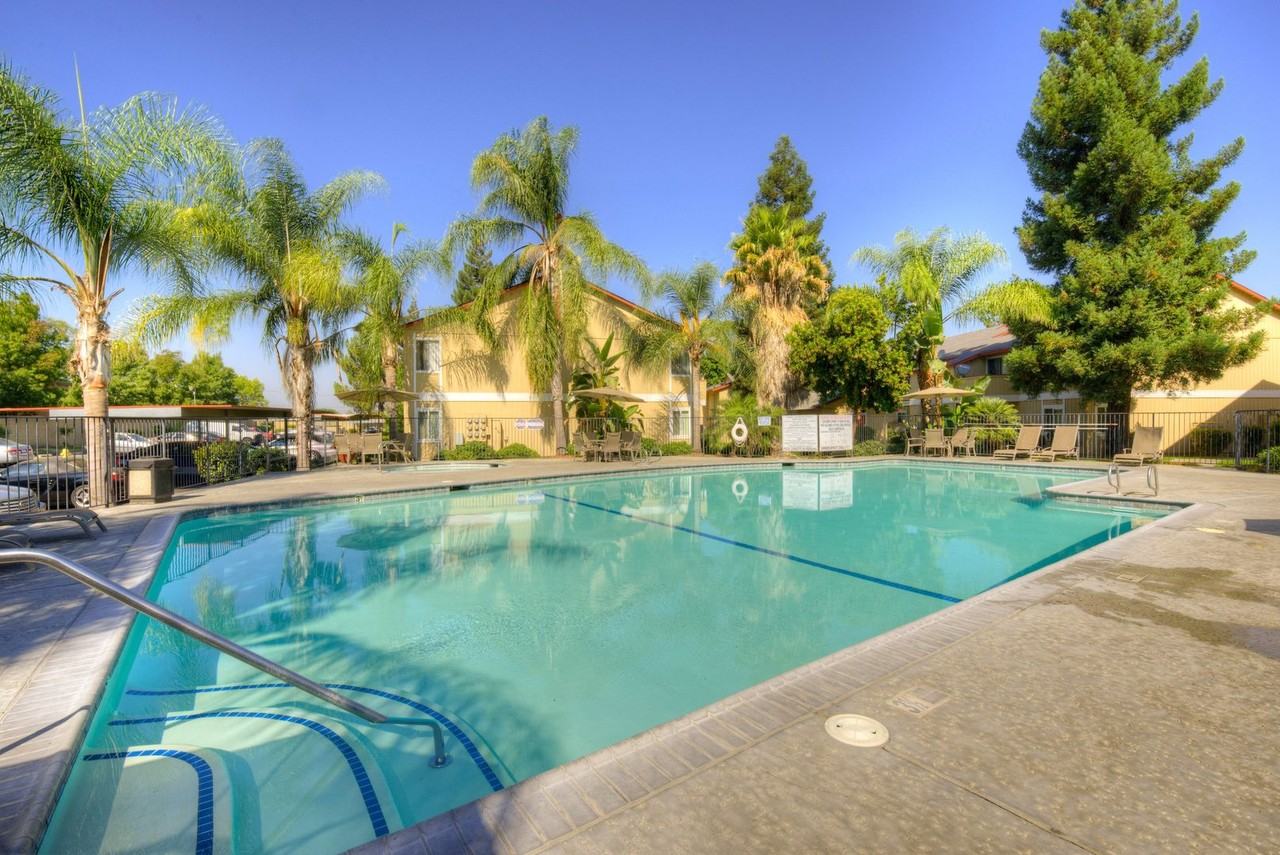 Park Knolls Apartments - Photo 7 of 7