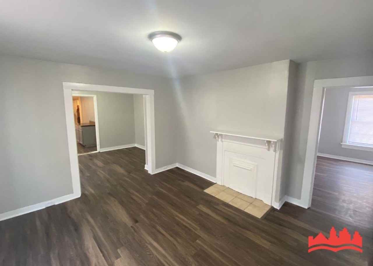 2723 Supreme Ave - Photo 2 of 13