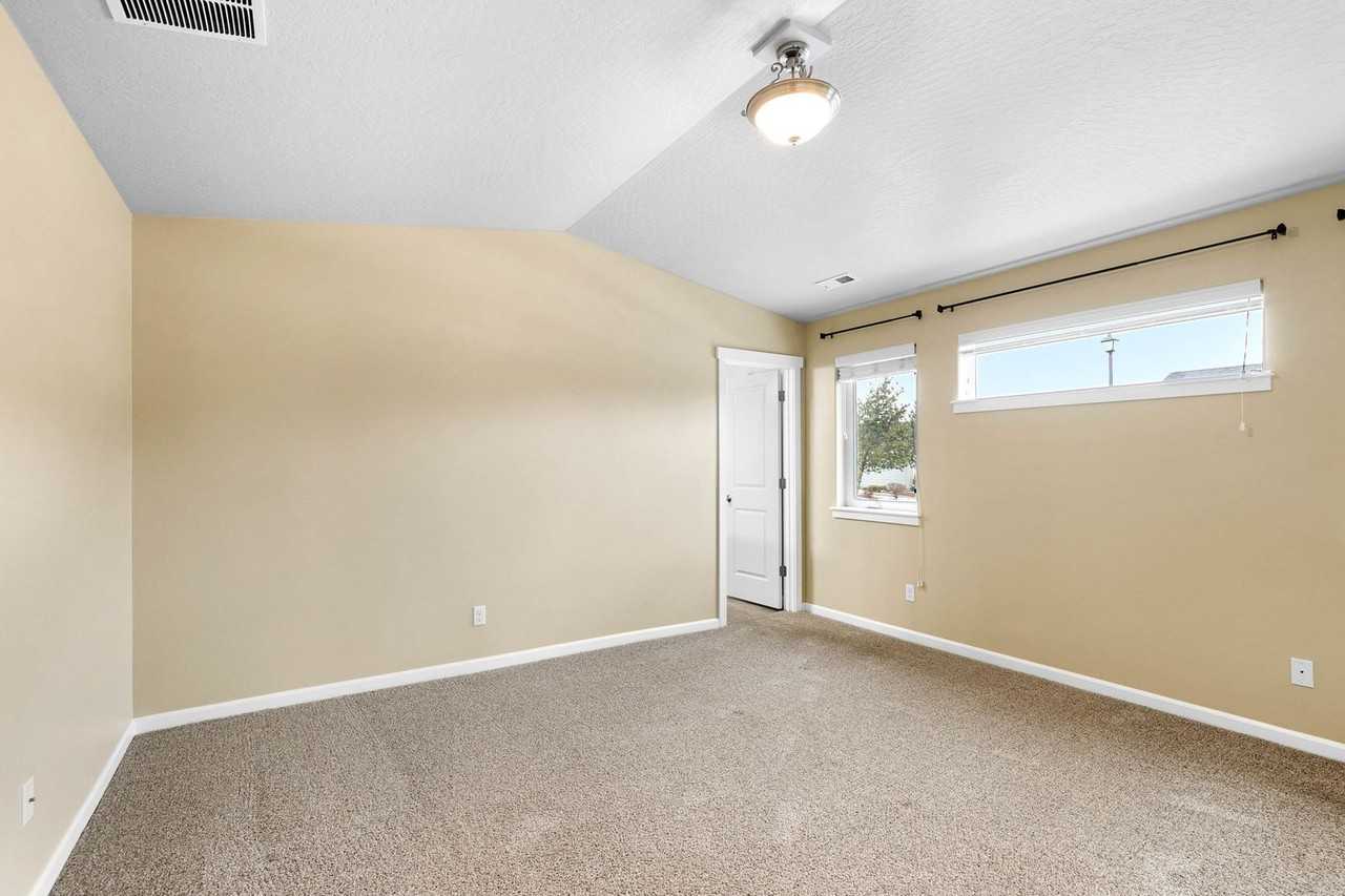 2121 N Country Vista Blvd - Photo 5 of 20