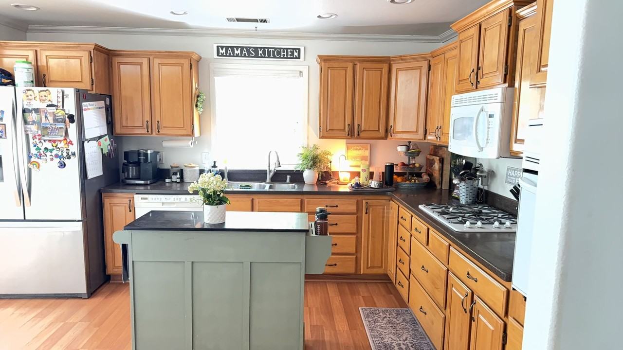 6805 Chestnut Ave - Photo 6 of 31