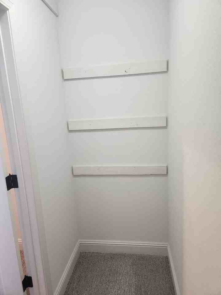 1351 Gordon Ln - Photo 6 of 49