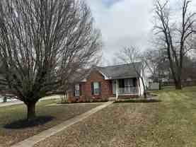 403 S Tarver Ave - Photo 1 of 1