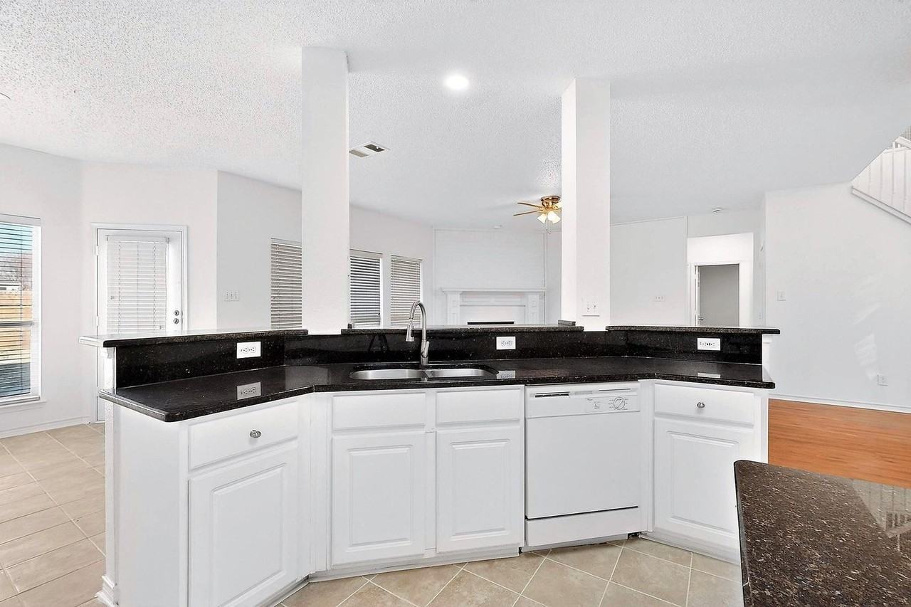 3301 Chaha Rd - Photo 7 of 37