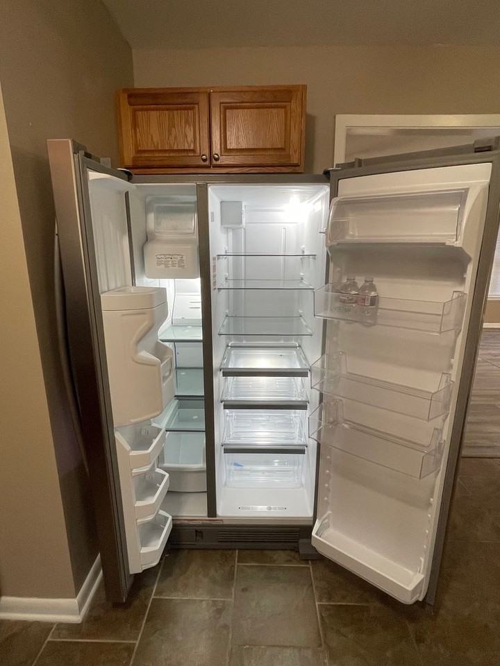 1101 Lehman Dr - Photo 7 of 16