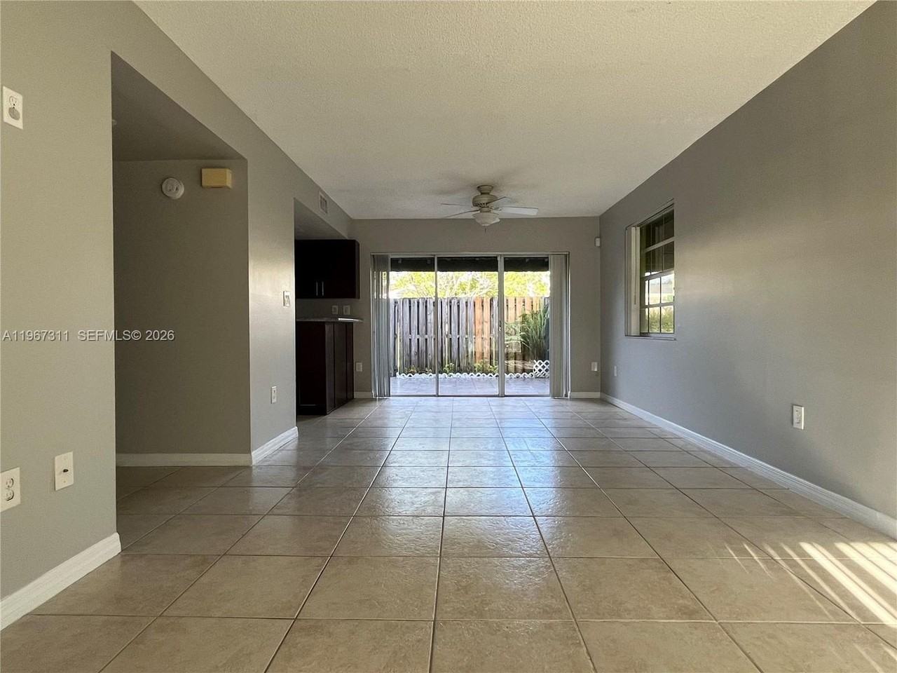 5150 Lake Loop Rd - Photo 6 of 19
