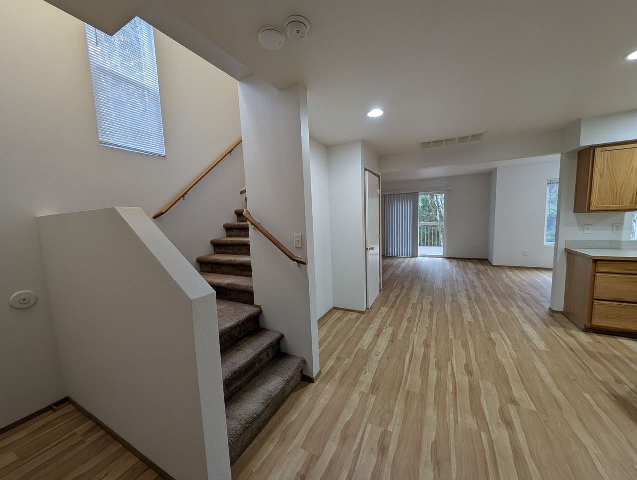 2983 Lowren Loop - Photo 4 of 23