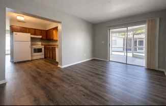 1103/1107 SE 46TH LN - Photo 1 of 1