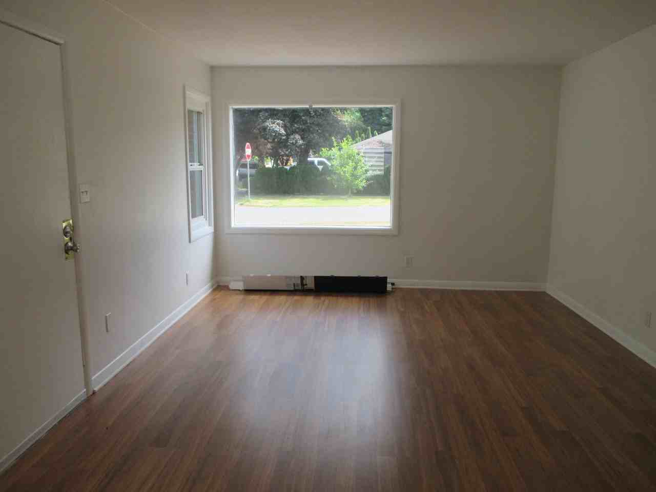 2538 21st Ave - Photo 2 of 7