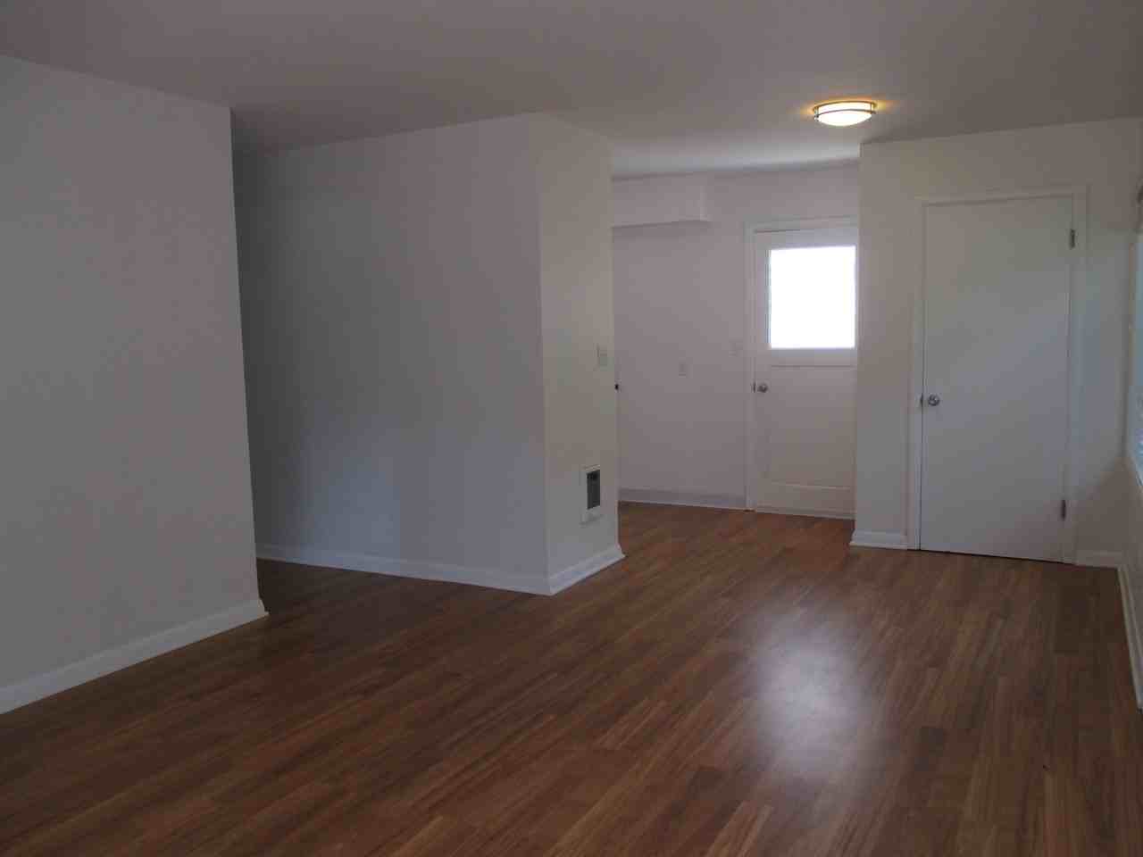 2538 21st Ave - Photo 3 of 7