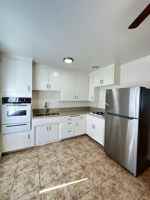 featured image of 9462 Oak St