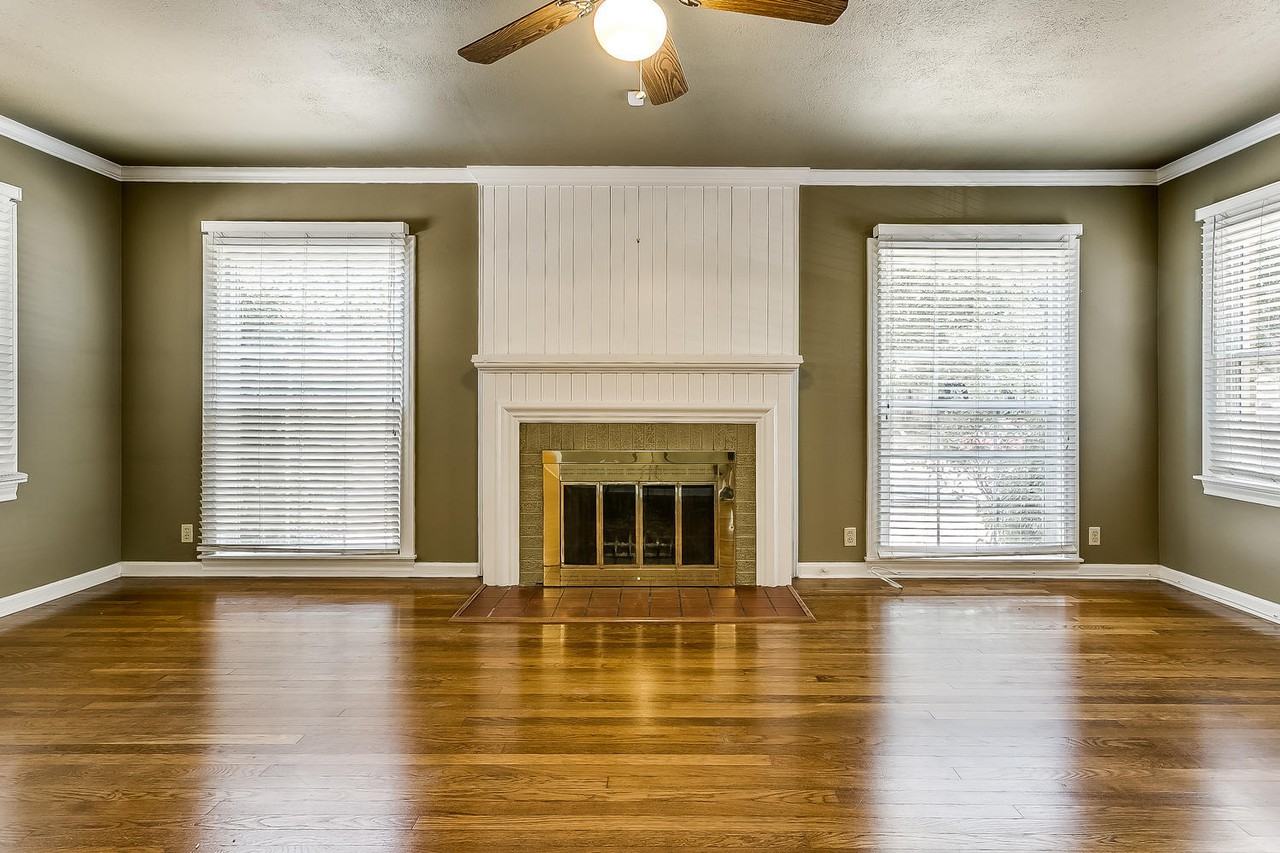 3245 Cockrell Ave - Photo 6 of 29