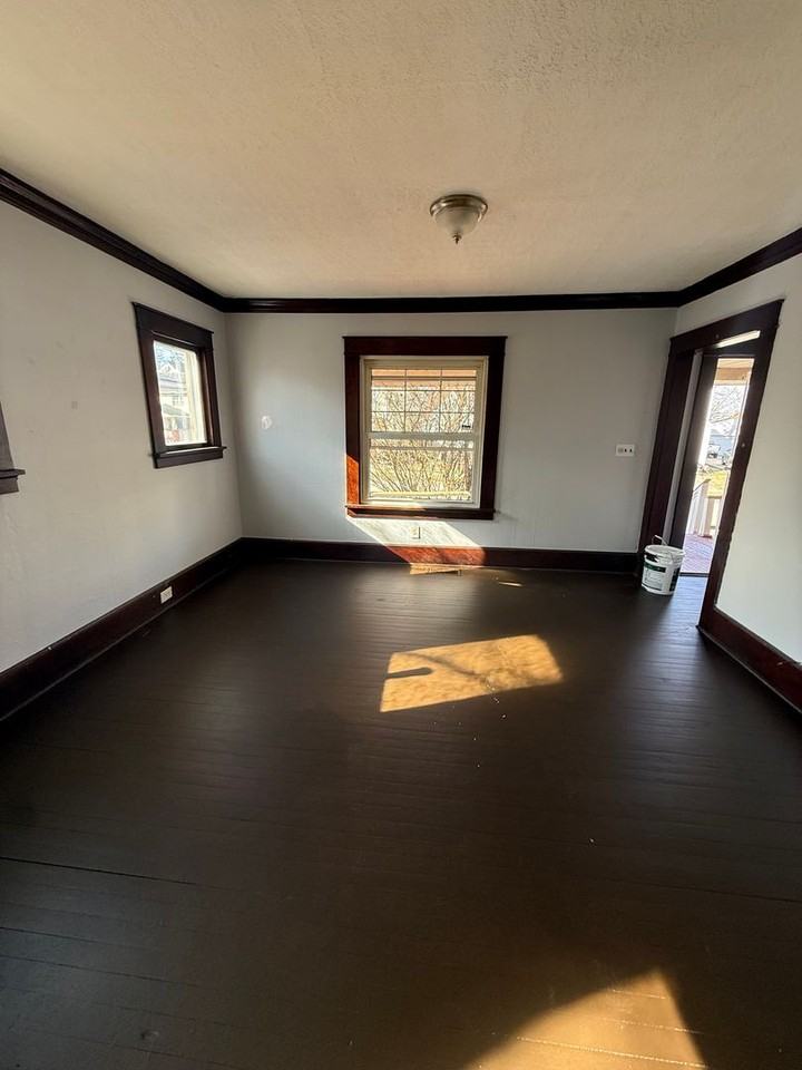 4719 E 94th St - Photo 2 of 11