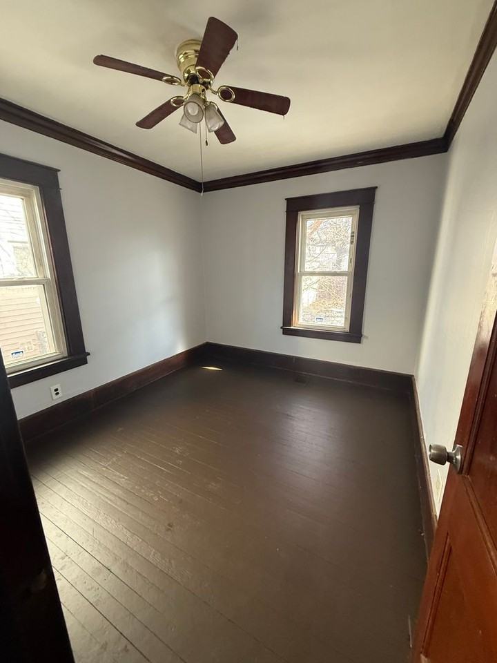 4719 E 94th St - Photo 5 of 11