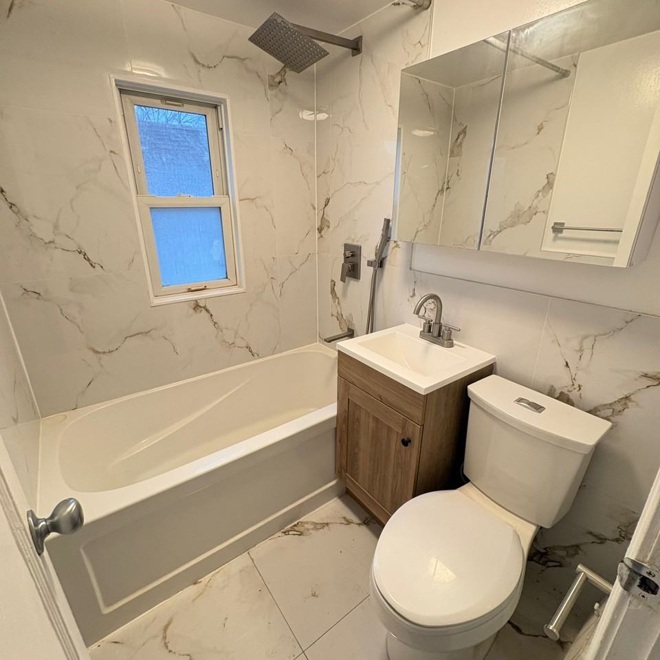 348 Mortimer Avenue #2 - Photo 5 of 7