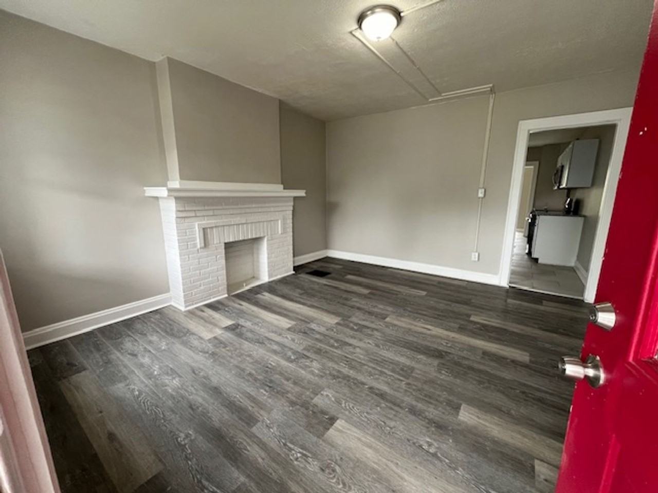 87-97 Burgess - Photo 5 of 50