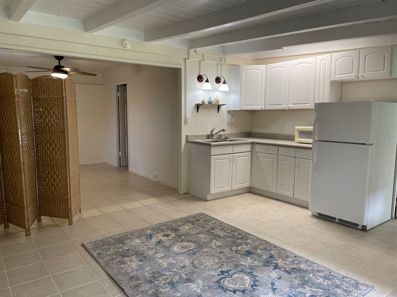 1023 Lunaai St - Photo 5 of 15