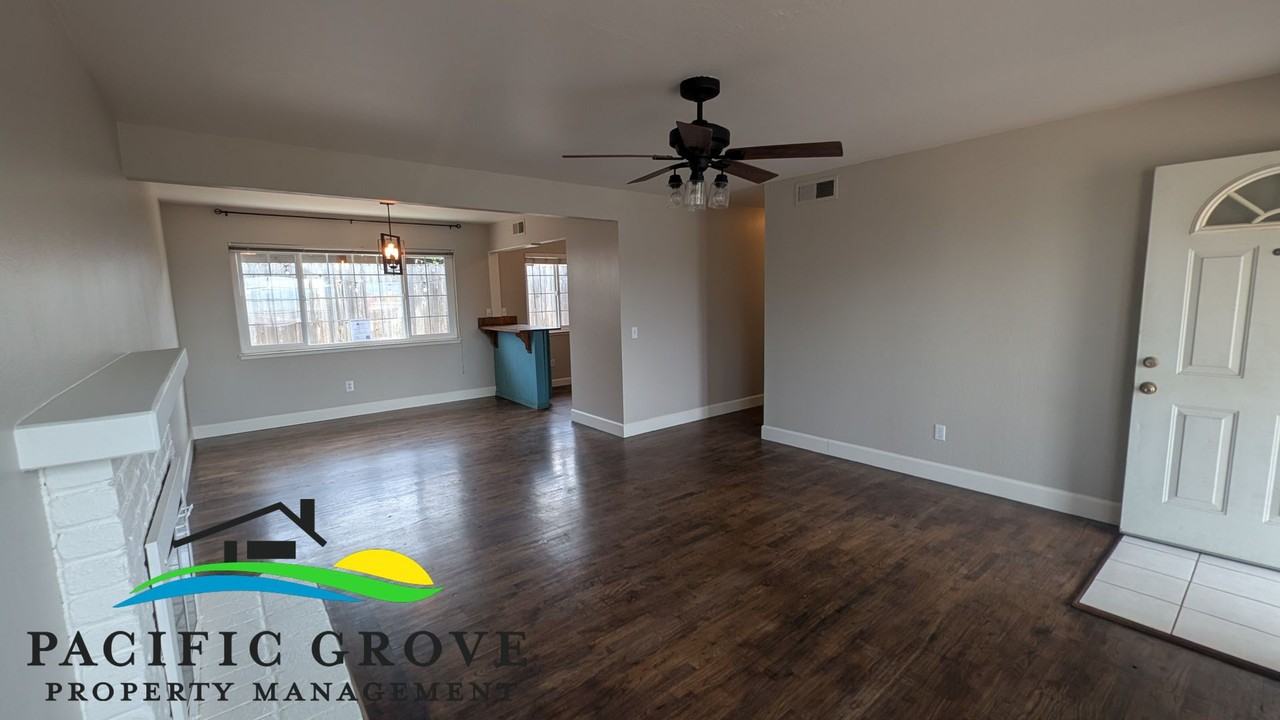 1608 Luxton St - Photo 5 of 30