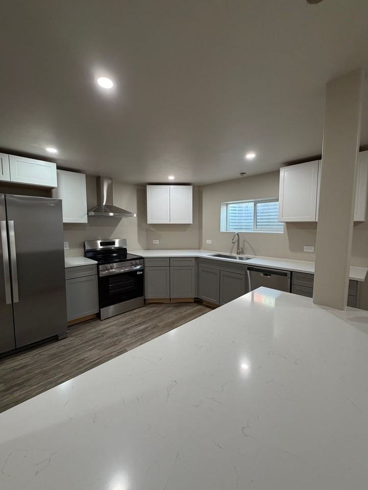 3950 1/2 Sky Ranch Dr - Photo 2 of 9