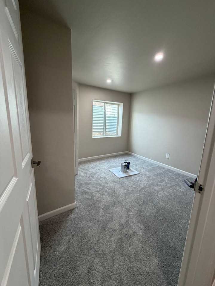 3950 1/2 Sky Ranch Dr - Photo 5 of 9