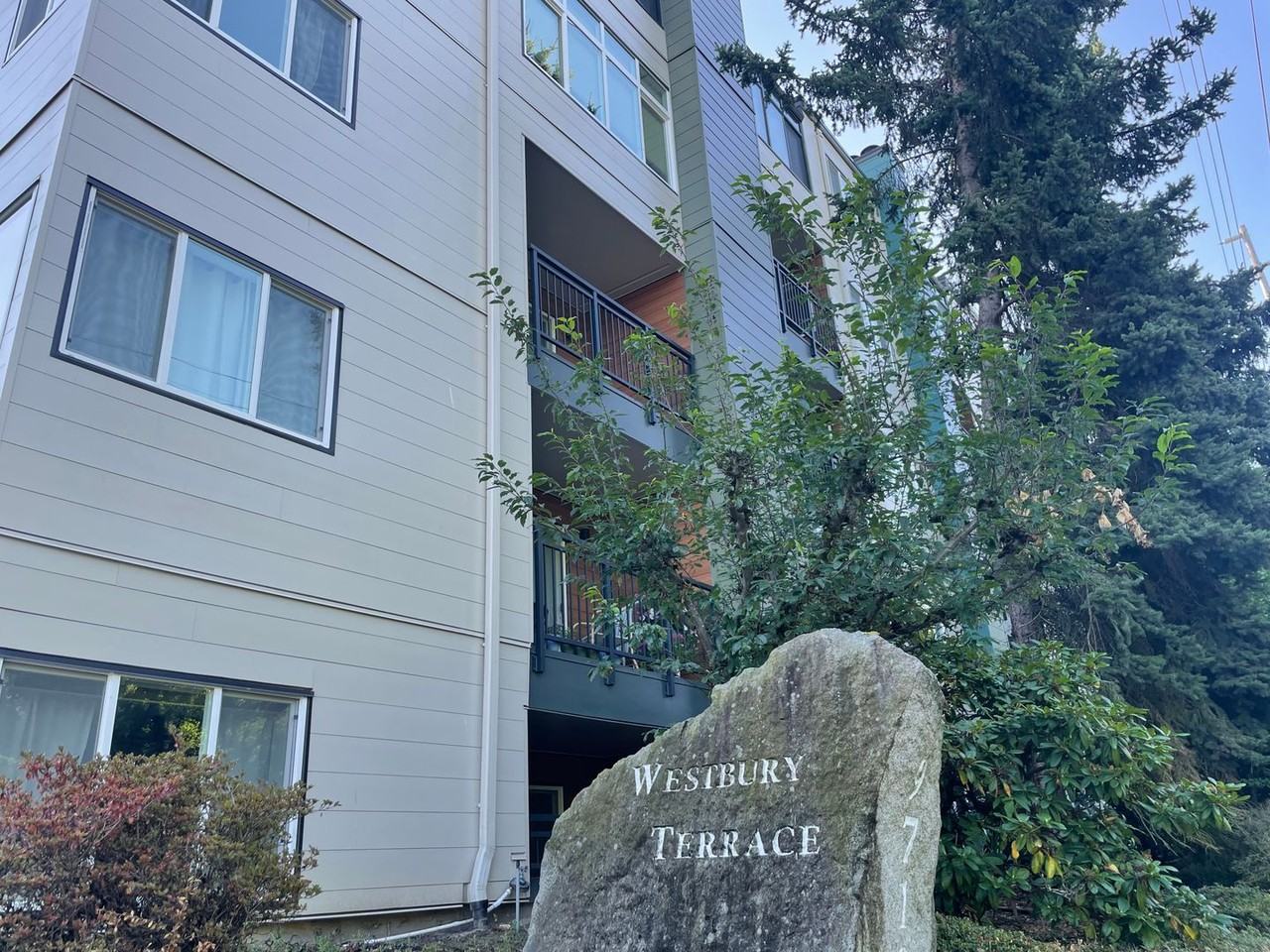 9710 5th Ave Ne #204 - Photo 4 of 42