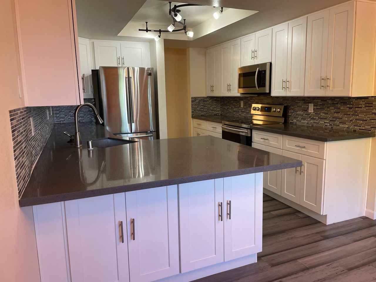 9710 5th Ave Ne #204 - Photo 6 of 42