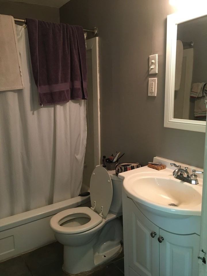 601 S 13th St #B - Photo 4 of 7