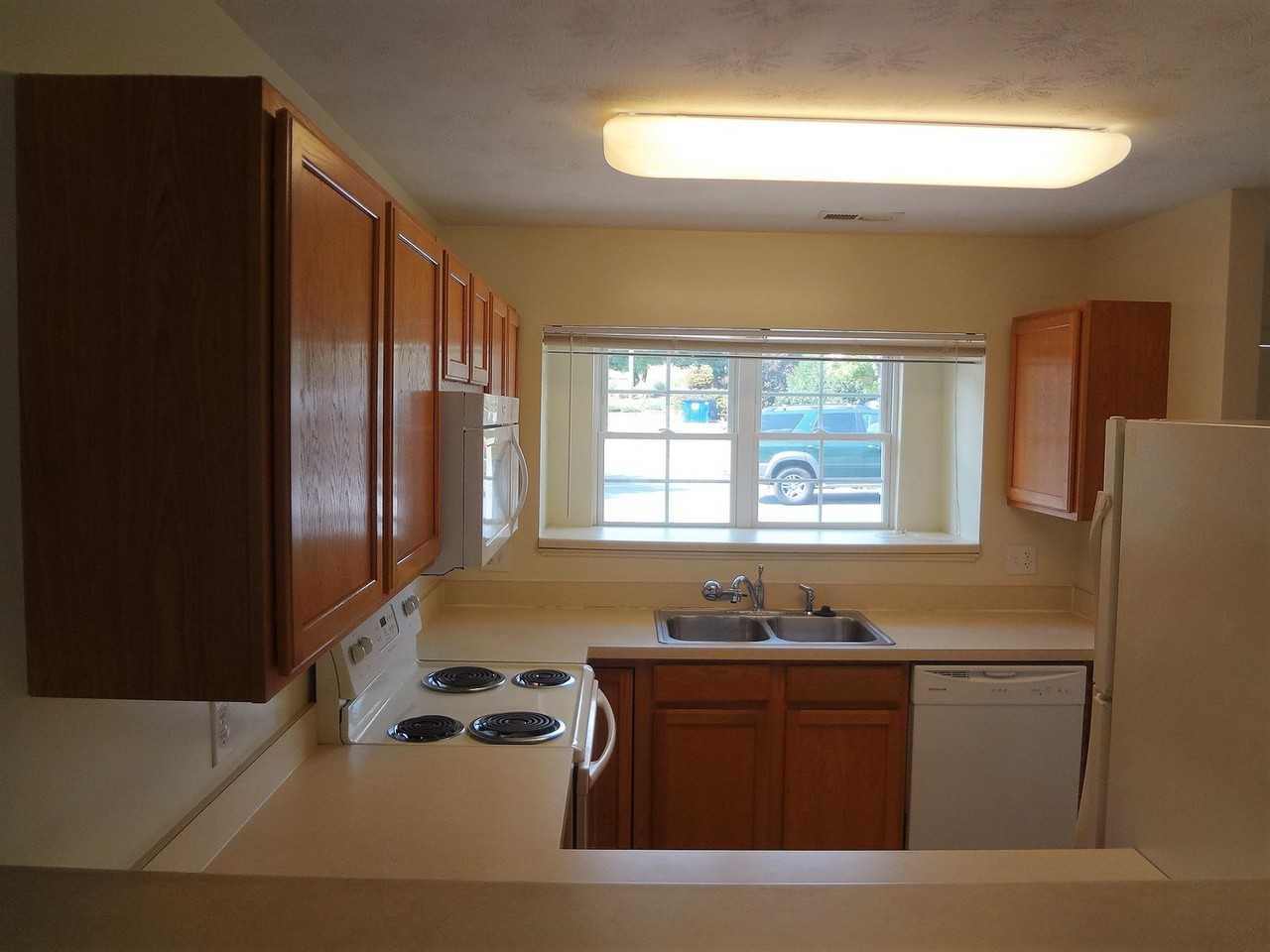 2442 Millwood Loop - Photo 3 of 14