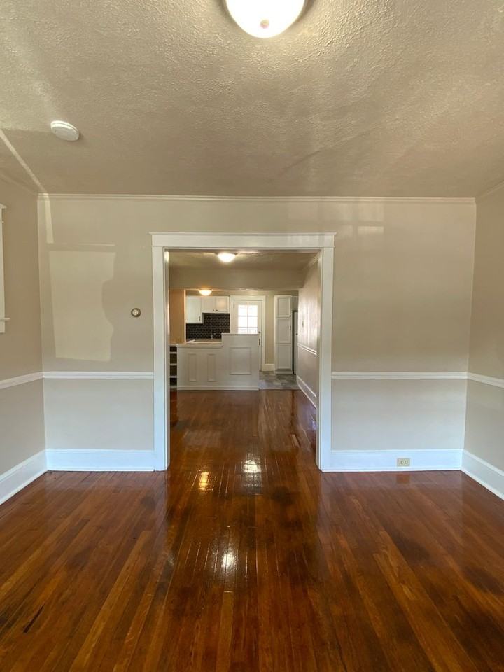 717 5th St - Photo 2 of 16