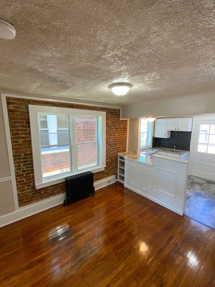 717 5th St - Photo 4 of 16