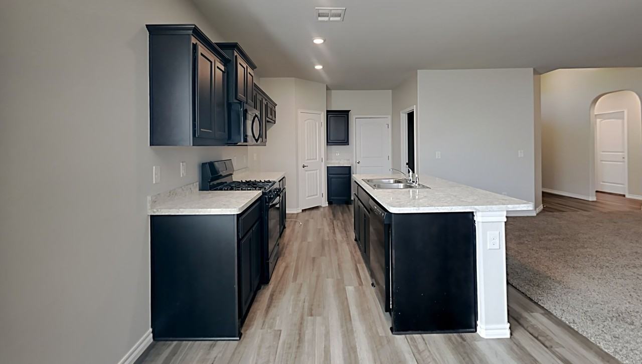 12541 Babbling Brook Dr - Photo 6 of 18