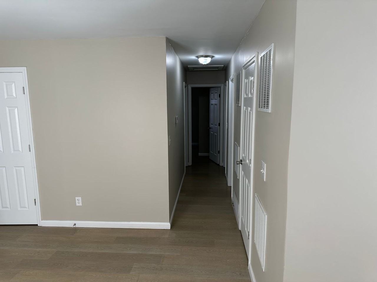 399 Arthur St - Photo 2 of 9