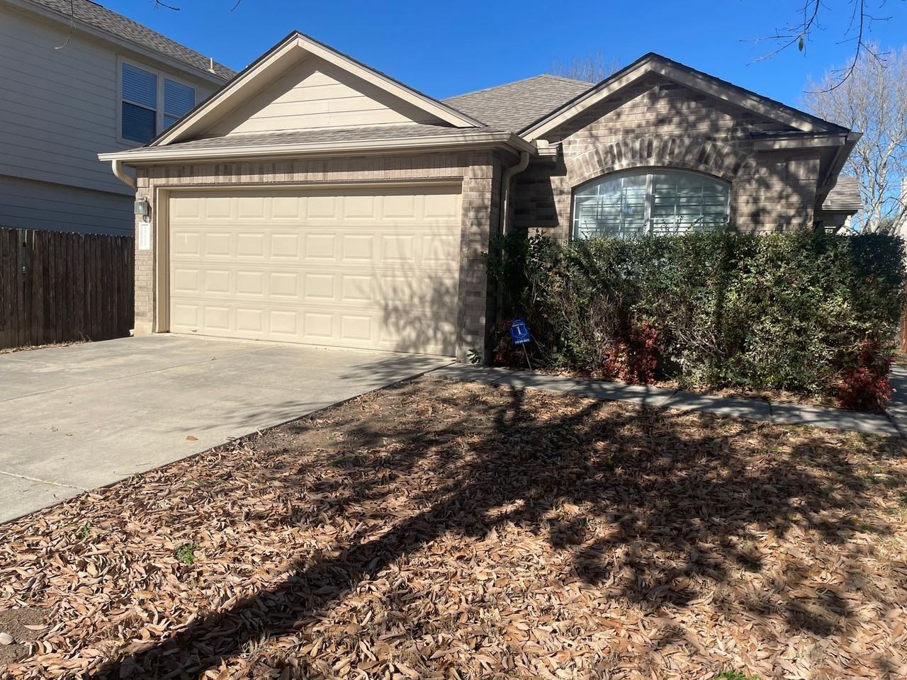 10115 Roseangel Ln - Photo 3 of 21