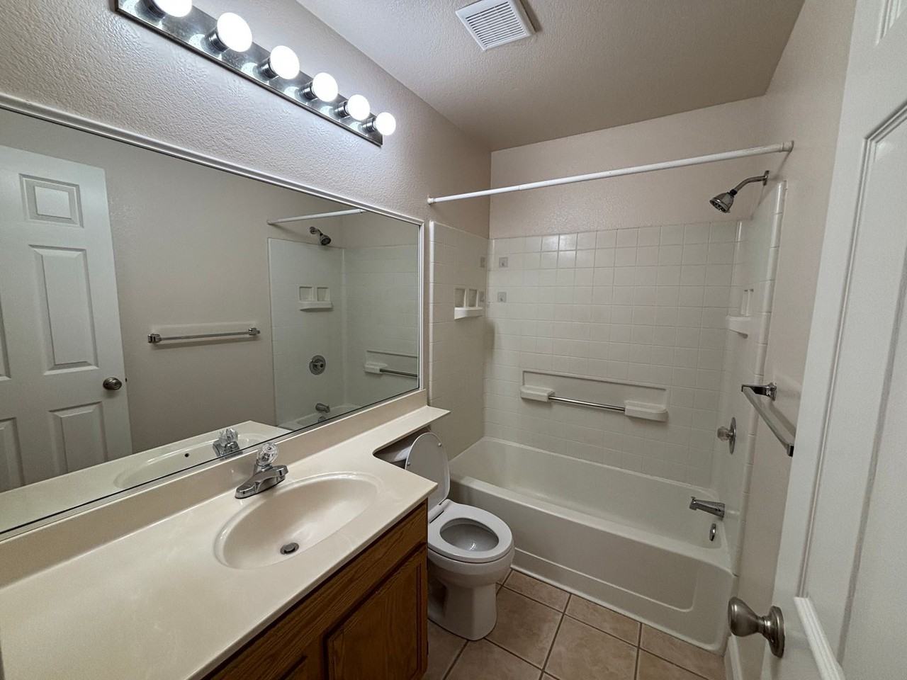 5321 Lake Pleasant Dr - Photo 7 of 24