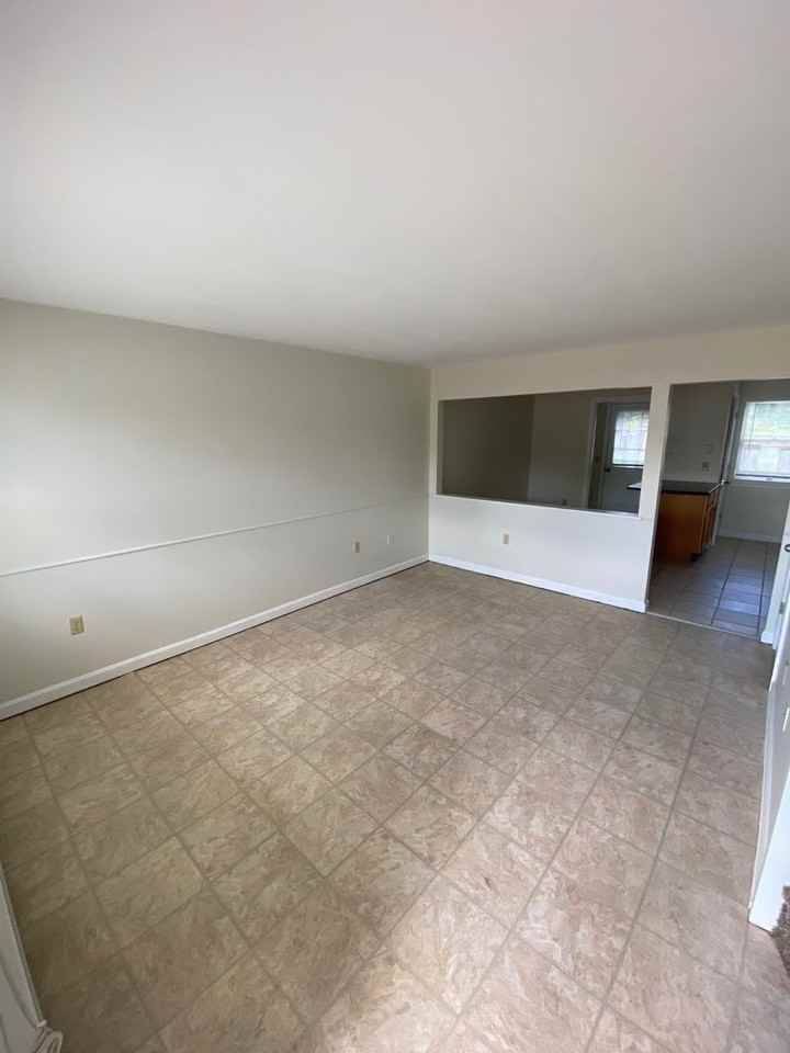 15 Otter Brook Cir #21 - Photo 4 of 9