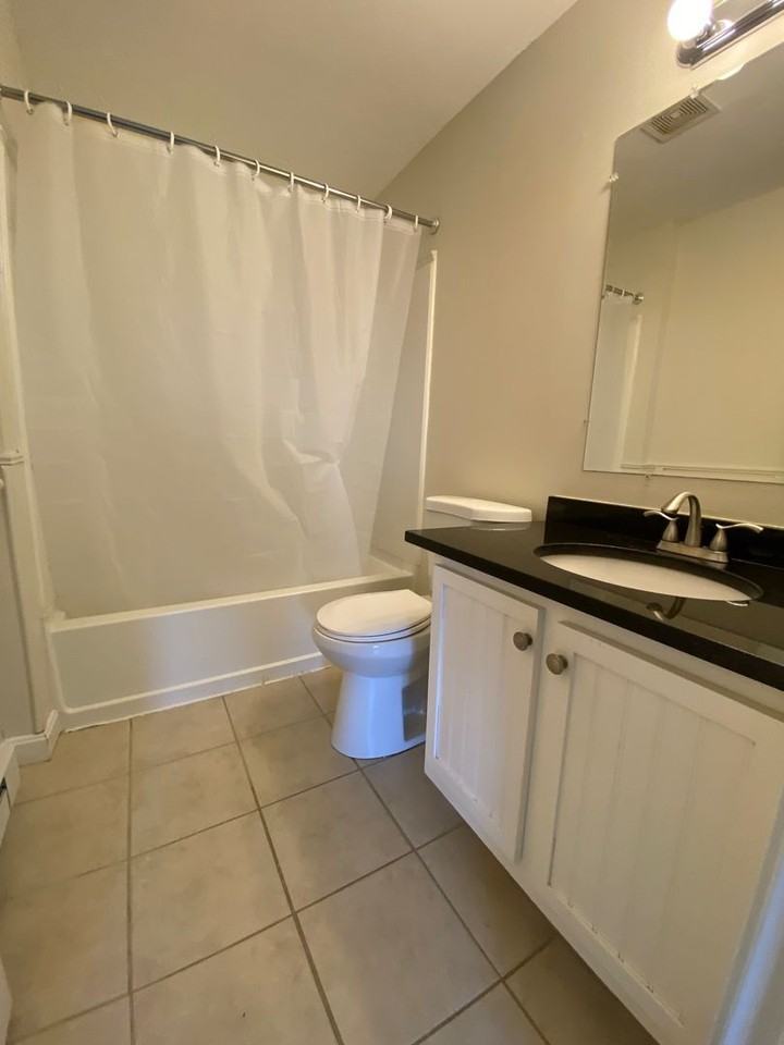 15 Otter Brook Cir #21 - Photo 7 of 9