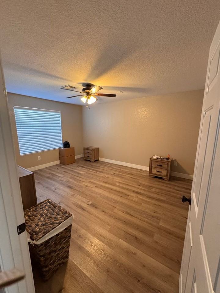 9248 E 30th Pl - Photo 2 of 11