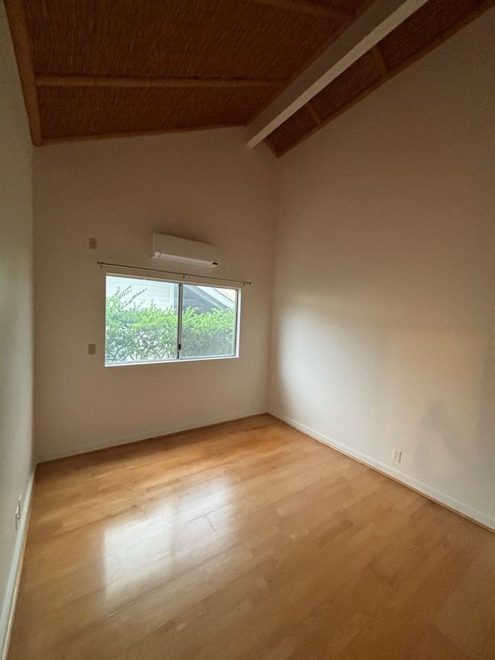 177 Pinana St - Photo 7 of 25