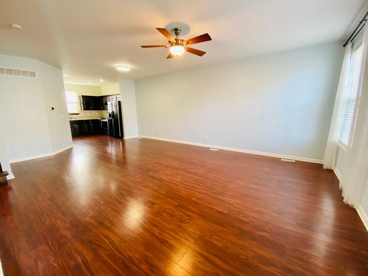 12337 S Tallgrass Dr - Photo 3 of 16