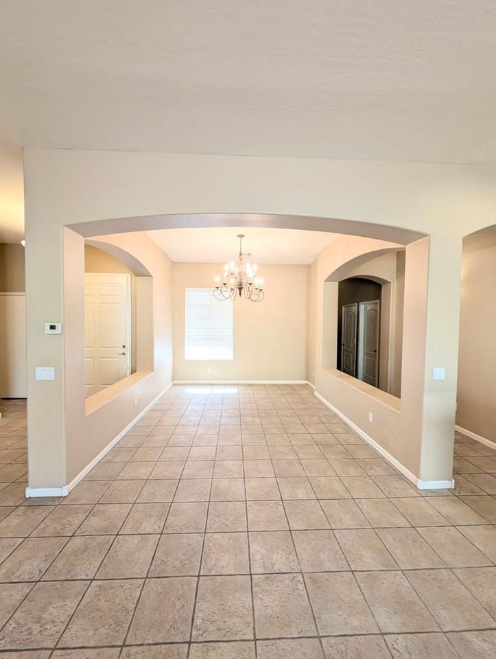 3424 E Page Ave - Photo 7 of 33