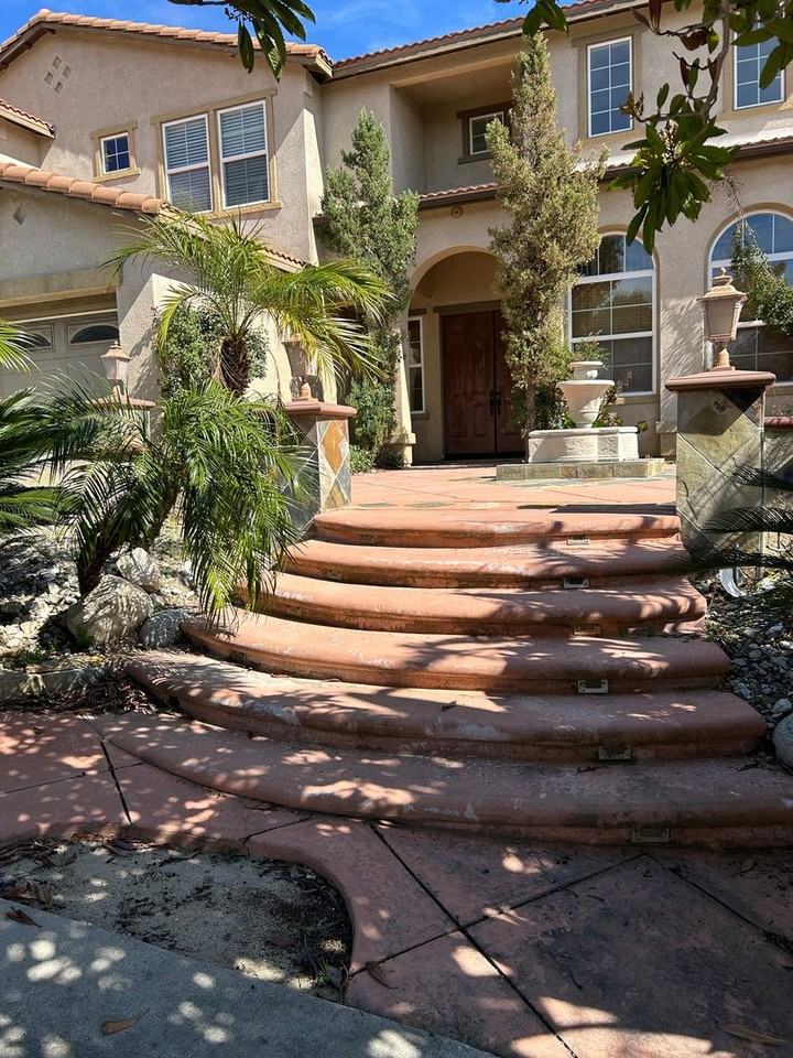 5867 Jackson Pl - Photo 2 of 30