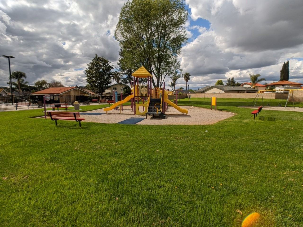 13619 Frady Ave - Photo 2 of 40