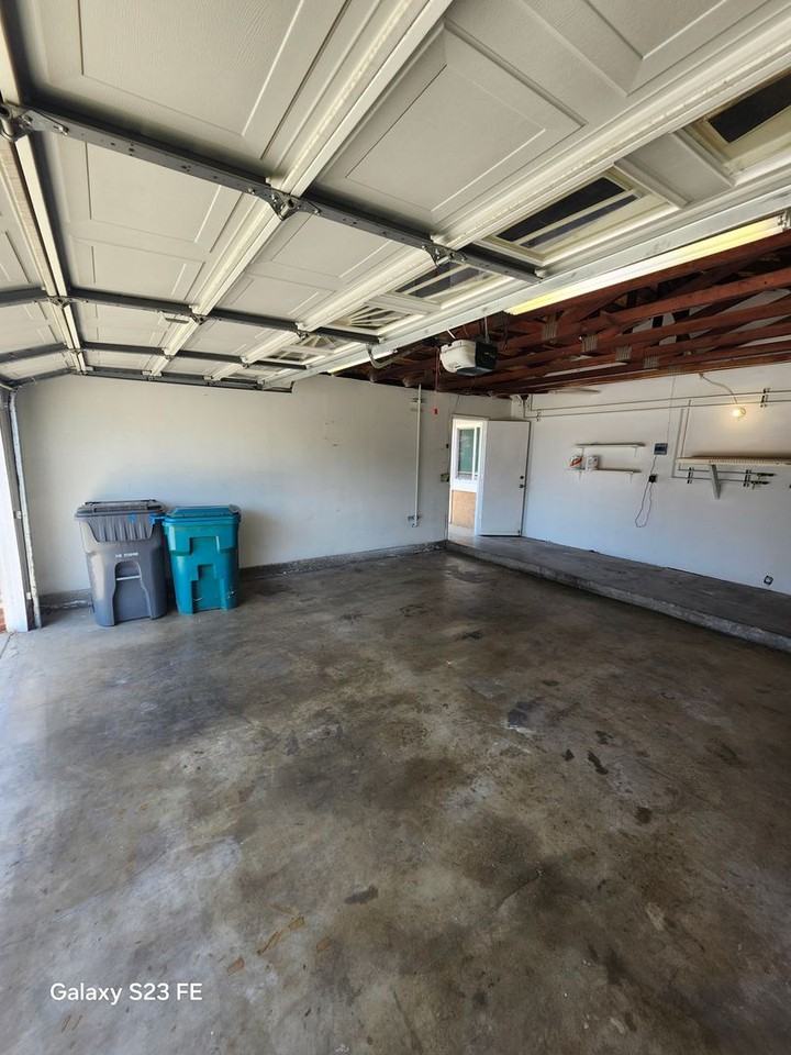 13619 Frady Ave - Photo 6 of 40