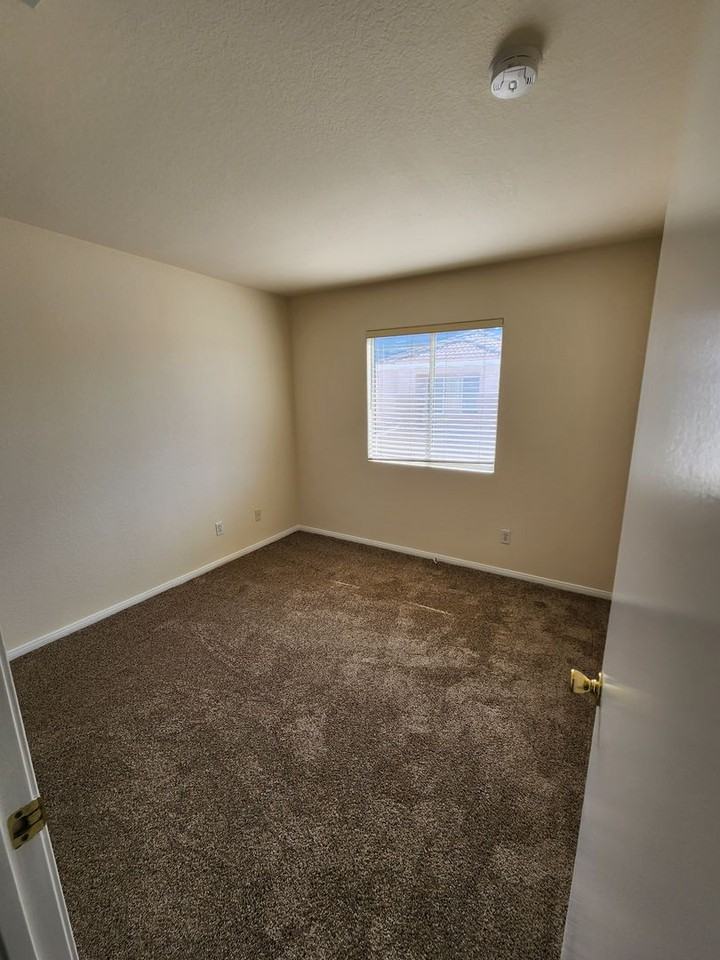 10957 Caminito Arcada - Photo 5 of 14