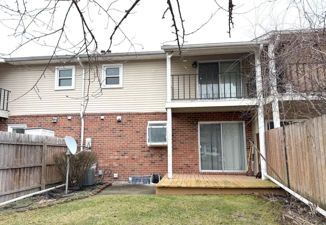 13278 Lake Point Blvd - Photo 2 of 16