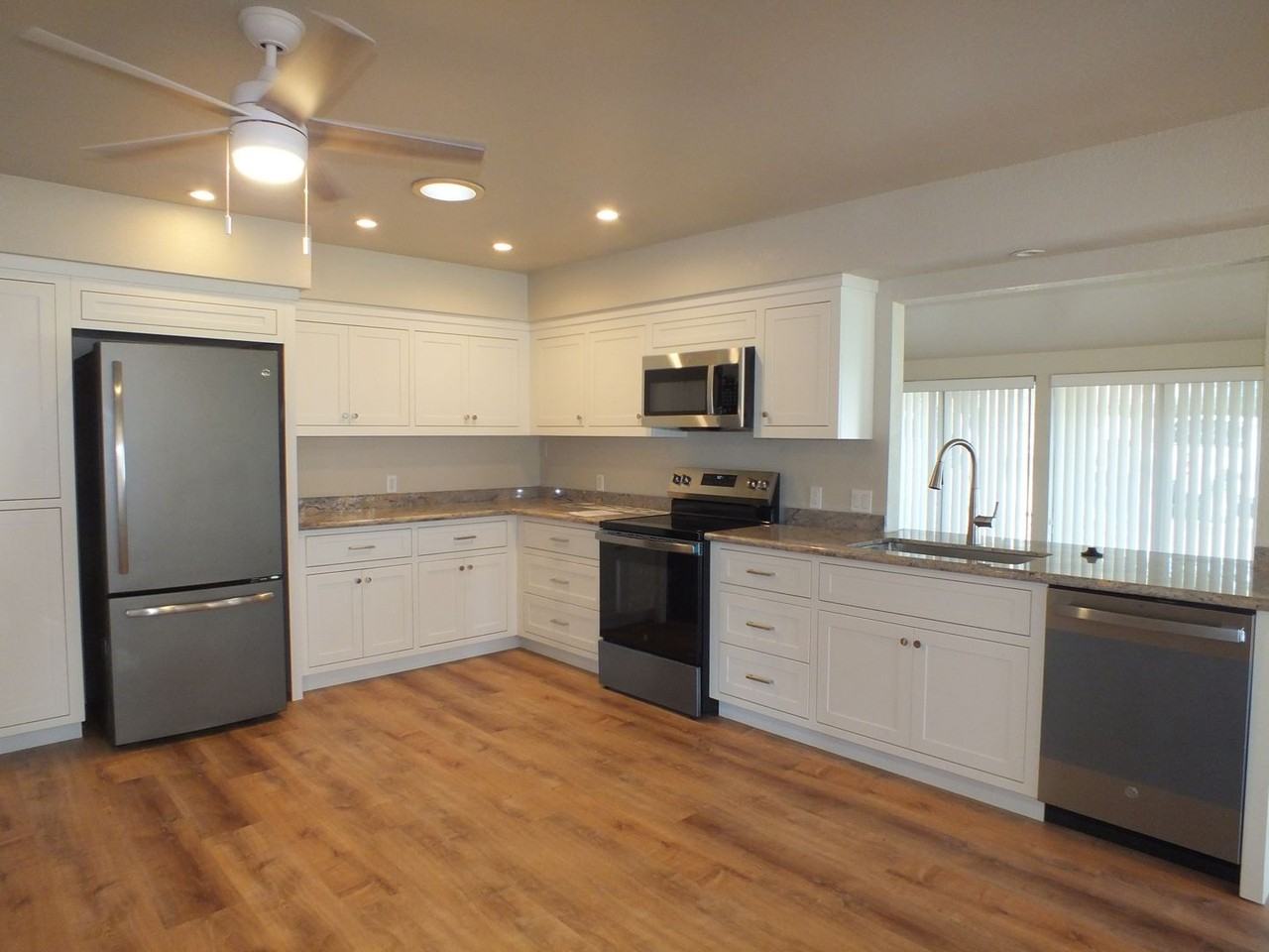 3471 Cambridge Rd - Photo 4 of 16