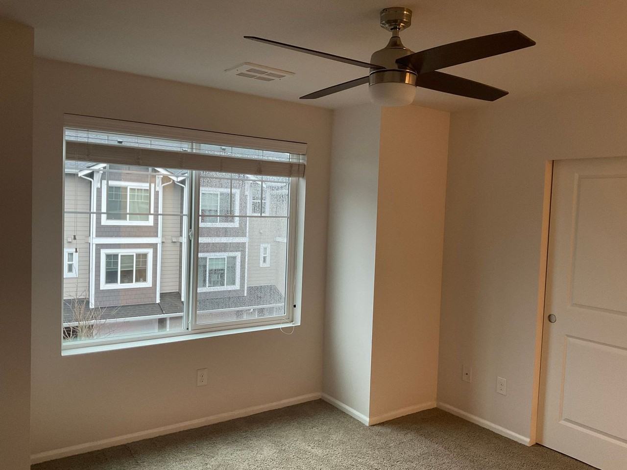 3417 31st Dr - Photo 4 of 49