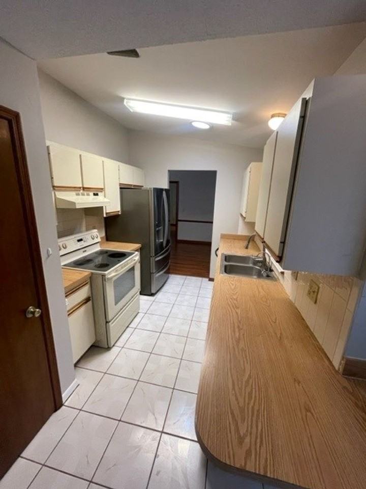 356 Pipit St Ne - Photo 6 of 30