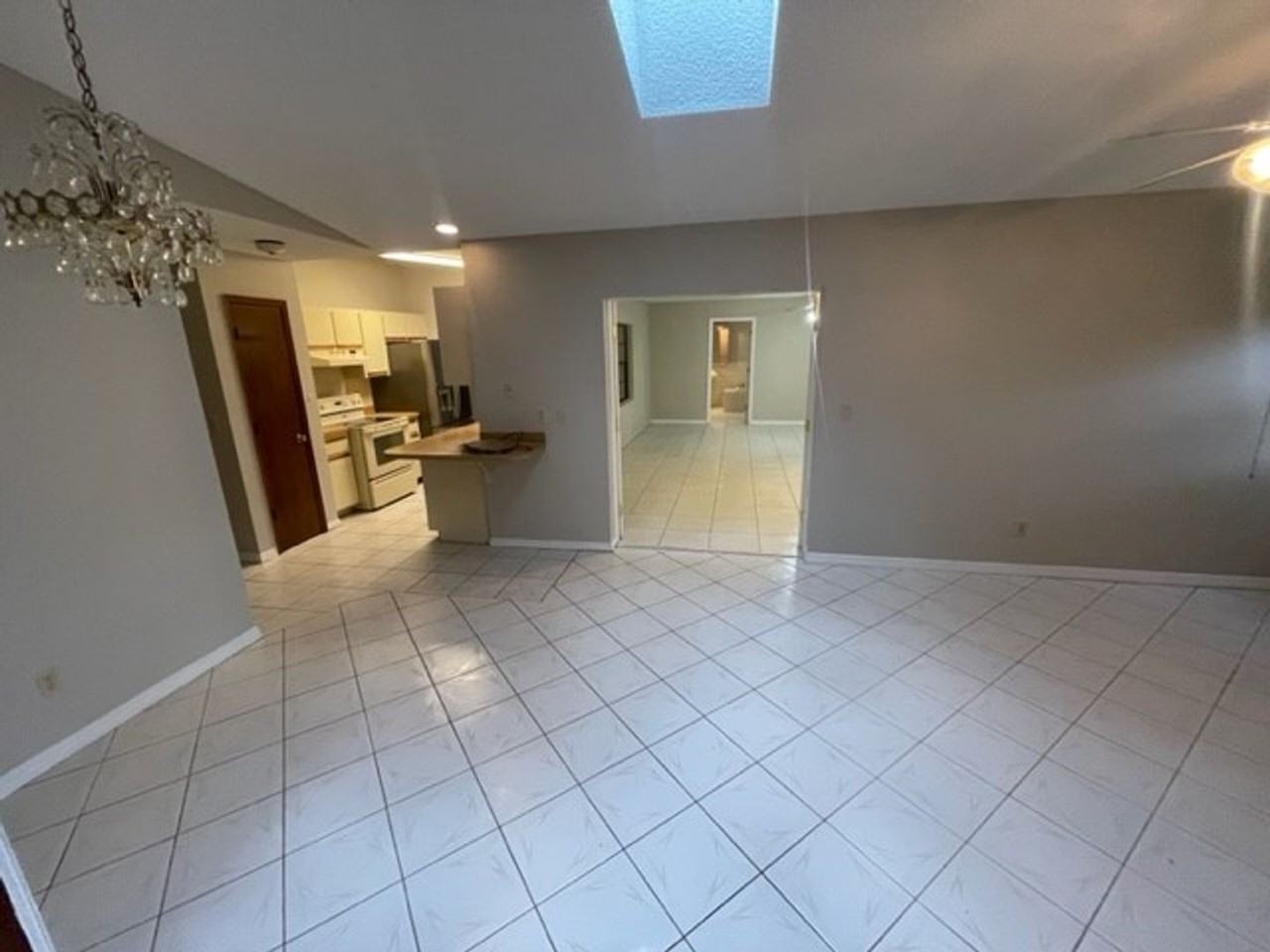 356 Pipit St Ne - Photo 7 of 30