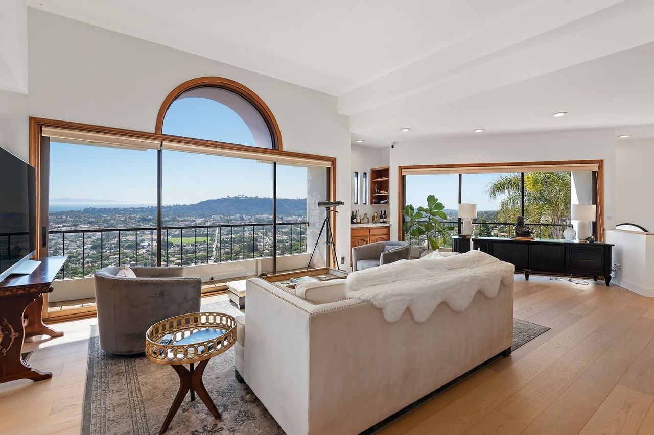 60 Loma Media Rd - Photo 6 of 49